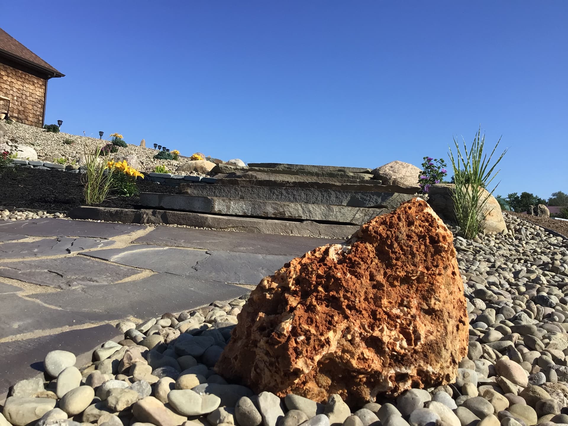 Gallery photos for Stunning Outdoor Spaces with Flagstone and Custom Landscaping: Image #3