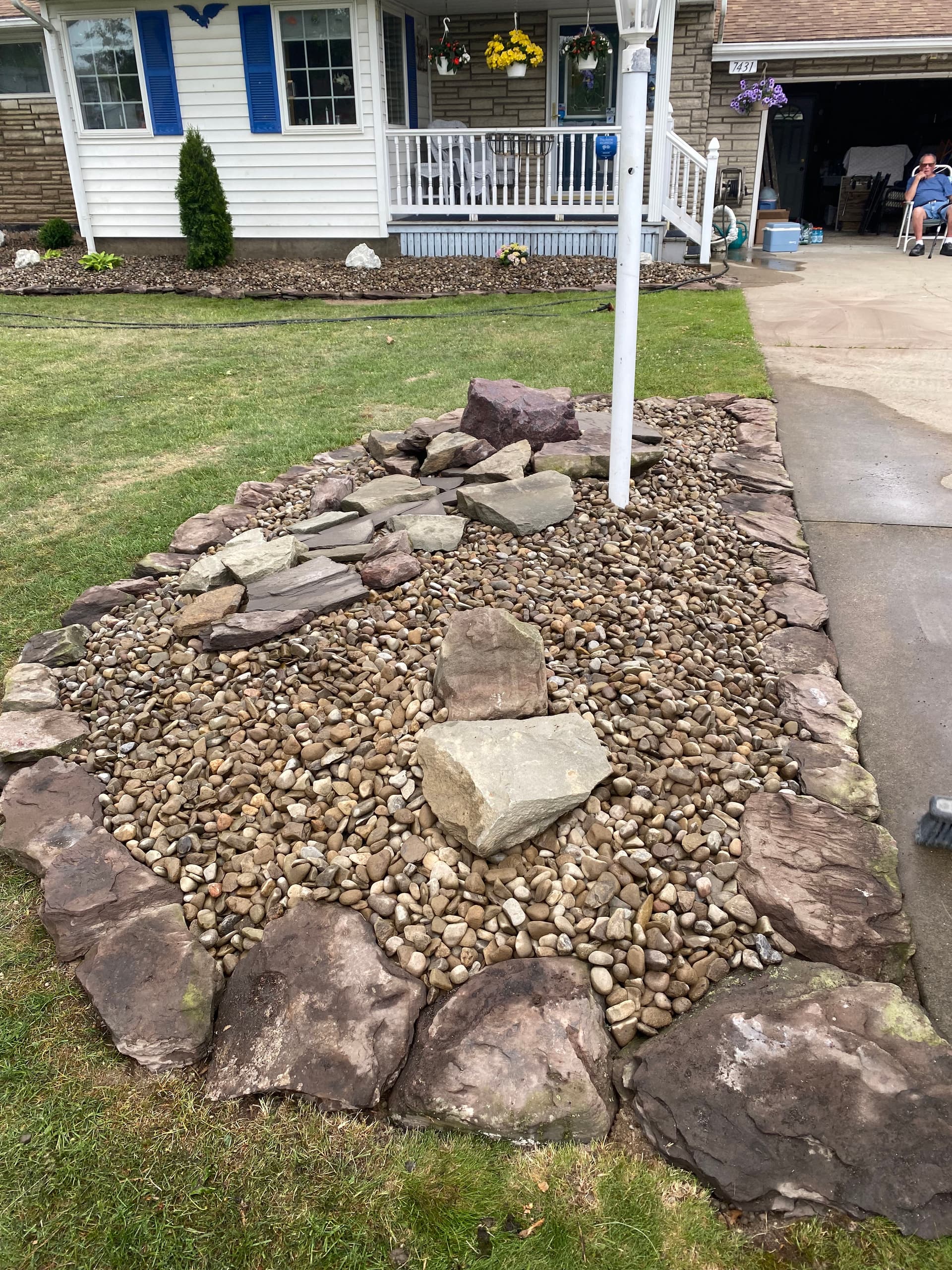Gallery photos for Enhancing Curb Appeal with Easy-Care Stone Beds: Image #7