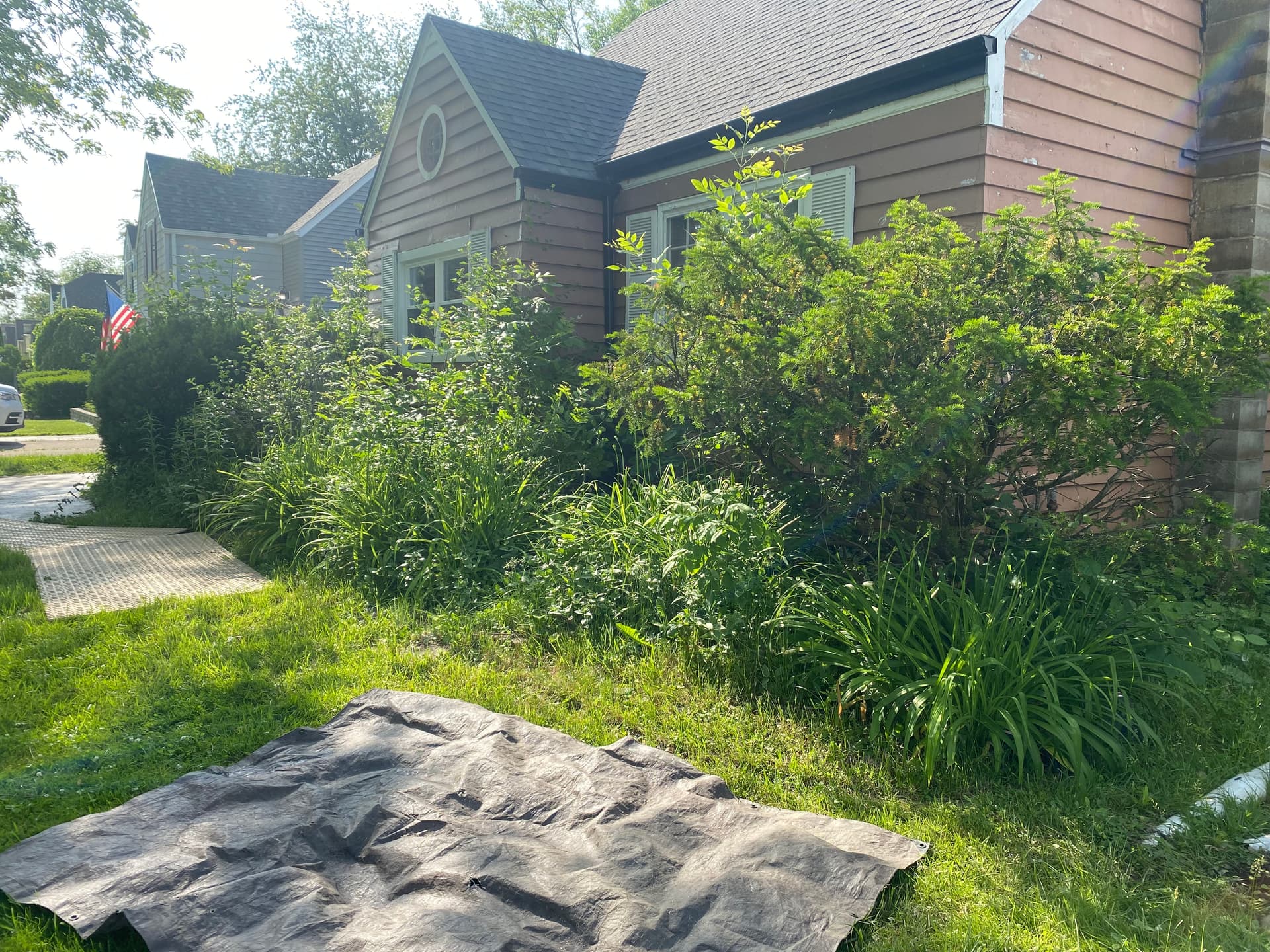 Gallery photos for Stylish Front Yard Renovation in Grand Island: Image #1