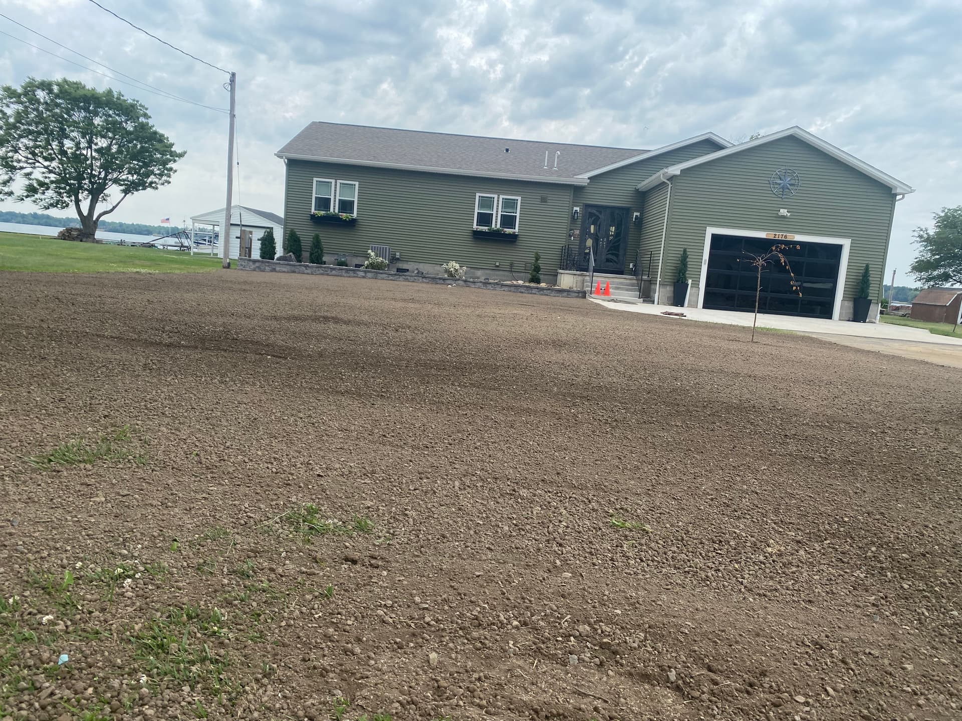 Gallery photos for Transforming Outdoor Space with a Stunning Retaining Wall and Grading: Image #3