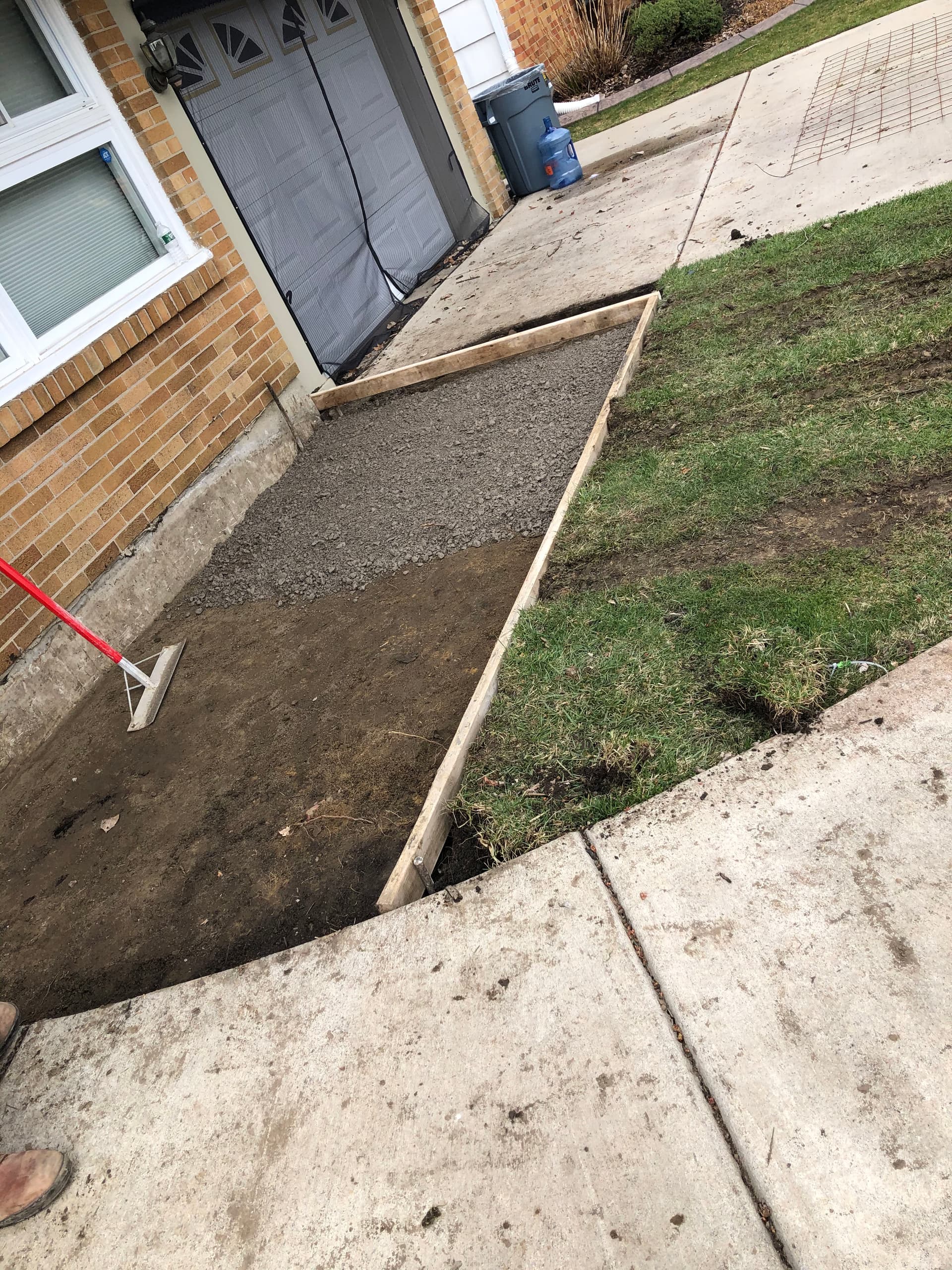 Gallery photos for Yard Revival with Stylish Stonework: Image #4