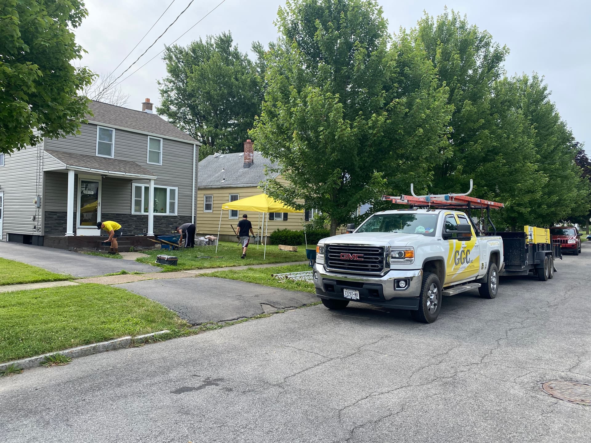 Gallery photos for Home Makeover with New Siding and Landscaping: Image #3