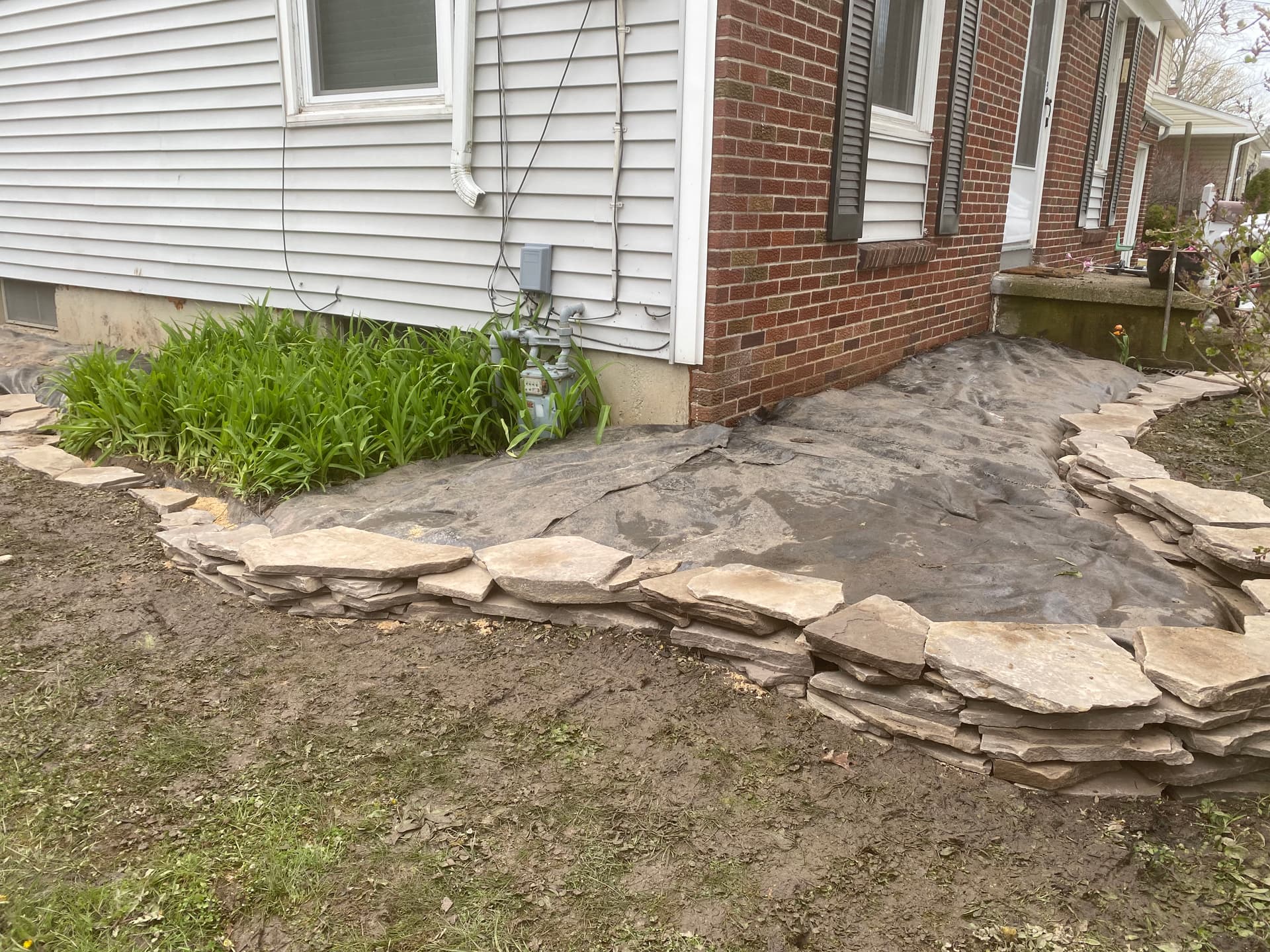 Gallery photos for Elegant Stone Landscape Enhancement for Curb Appeal: Image #2